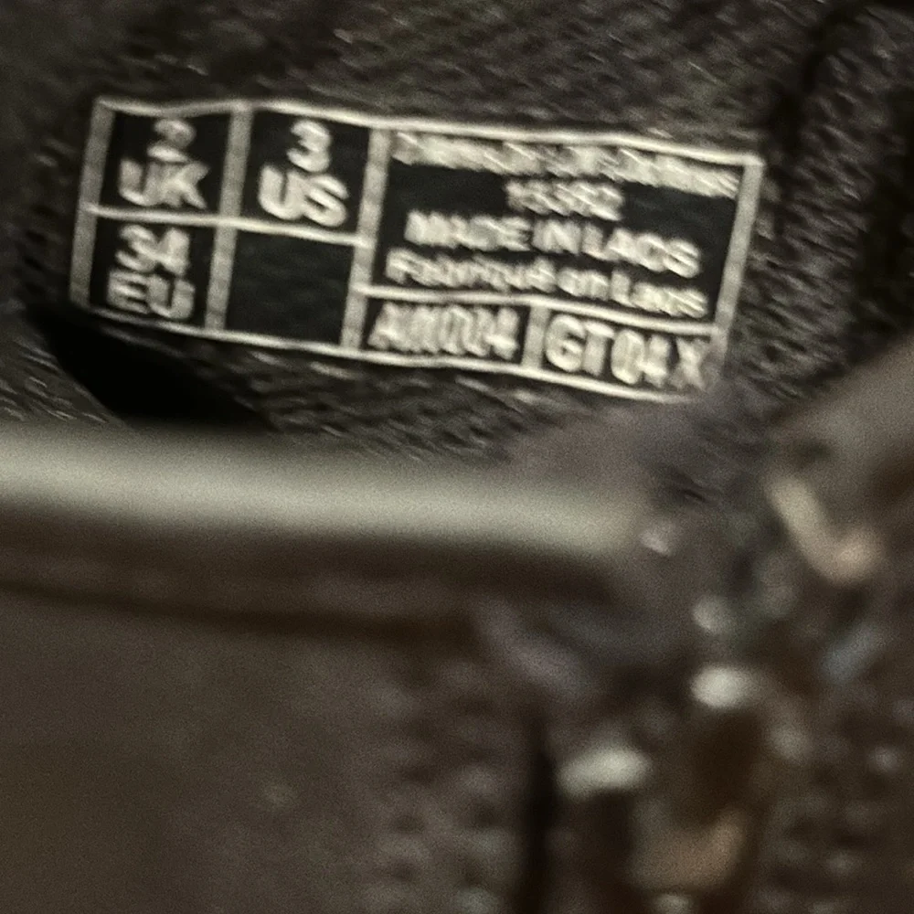 Dr. Martens Black Air Wave Boots